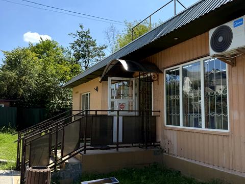 коммерческая по адресу Владимира Ивасюка ул., 44