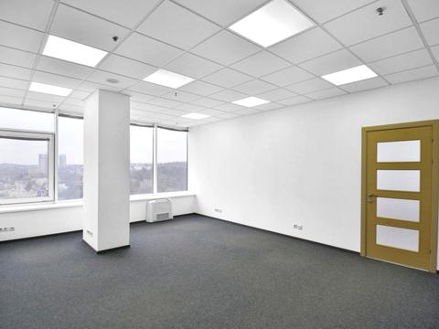комерційна за адресою Антоновича вул. (Горького), 120