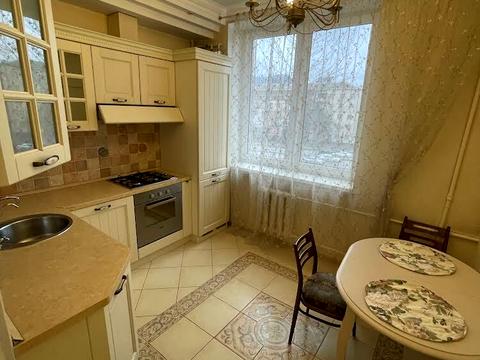 квартира по адресу Николая Михновского бульв. (Дружбы народов), 12