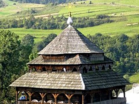 ділянка за адресою с. Ясениця-Замкова, 