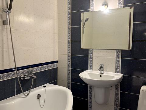 квартира за адресою Івана Крамського вул., 9