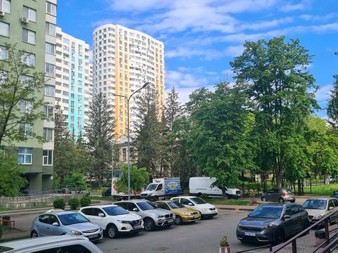 квартира по адресу Владимира Наумовича ул. (Антонова-Овсієнка), 4