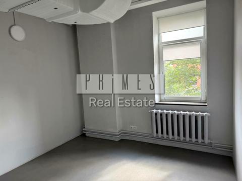 комерційна за адресою Лесі Українки бульв., 10