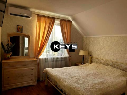 дом по адресу Будівельників вулиця, 18