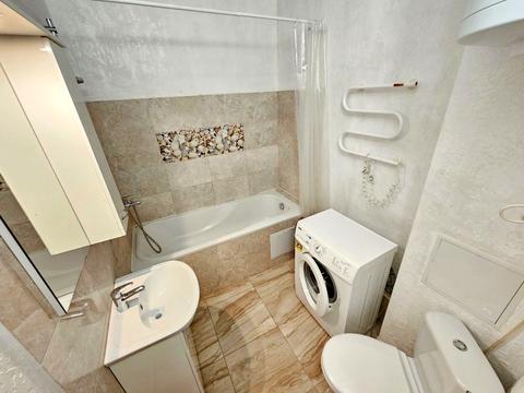 квартира за адресою Регенераторна вул., 4 