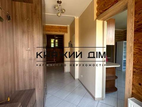 будинок за адресою Святищенська вул.