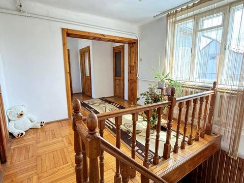 будинок за адресою Торгова