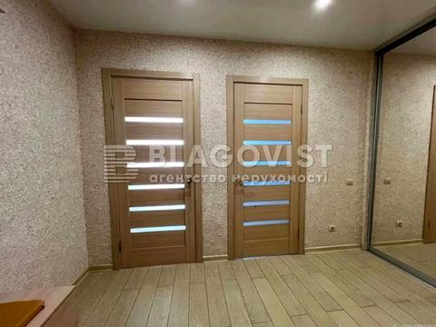 квартира за адресою Соломії Крушельницької вул., 15