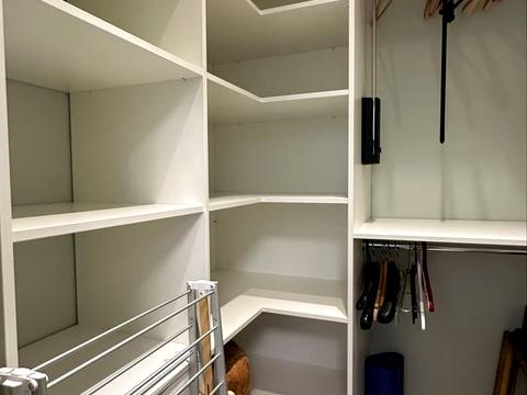 квартира по адресу Евгения Коновальца ул. (Щорса), 34-А