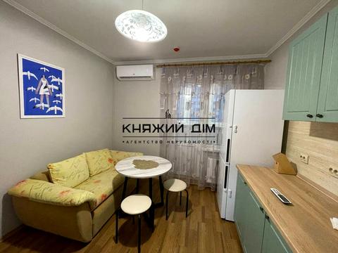 квартира по адресу Софии Русовой ул., 3-А
