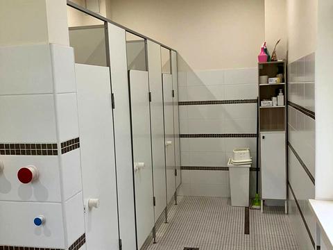 комерційна за адресою Почайнинська вул., 44-А