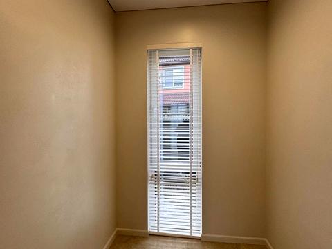 будинок за адресою Центральна вул.