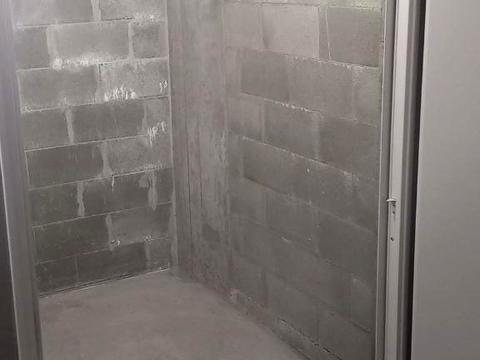 комерційна за адресою Ґарета Джонса вул. (Сім'ї Хохлових), 12