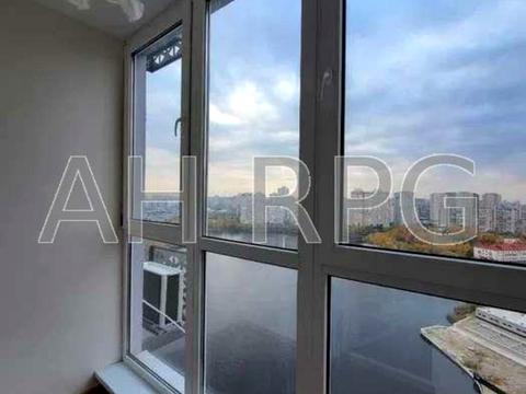 квартира за адресою Ревуцького вул., 40-Г