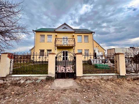 будинок за адресою Черняховського, 2