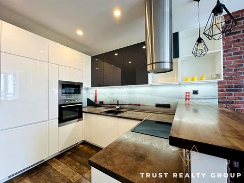 квартира по адресу Драгоманова ул., 2