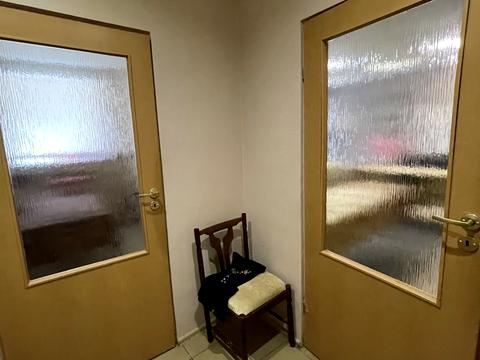 комерційна за адресою Перемоги вул., 122