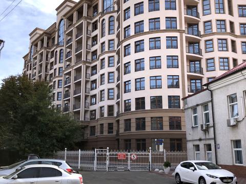 комерційна за адресою Михайла Бойчука вул. (Кіквідзе), 19-А