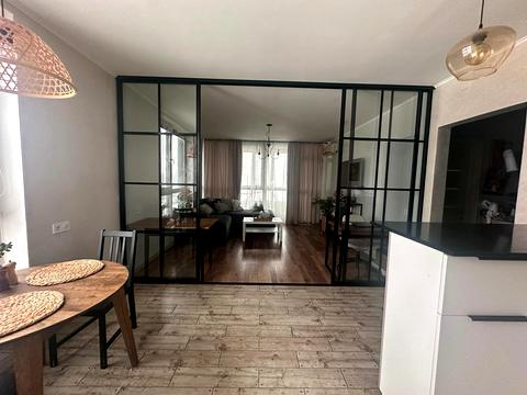 квартира за адресою Европейского союза, 41