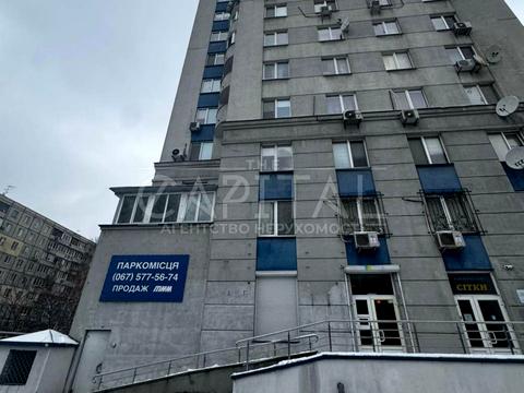коммерческая по адресу Дмитра Чижевського ул. (Петра Чаадаева), 2