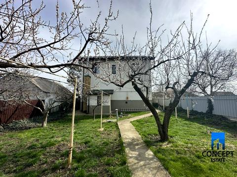 дом по адресу вул.Крива, 8Б