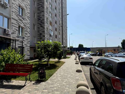 квартира за адресою Ревуцького вул., 54