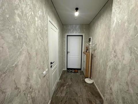 квартира за адресою Космічна вул., 5