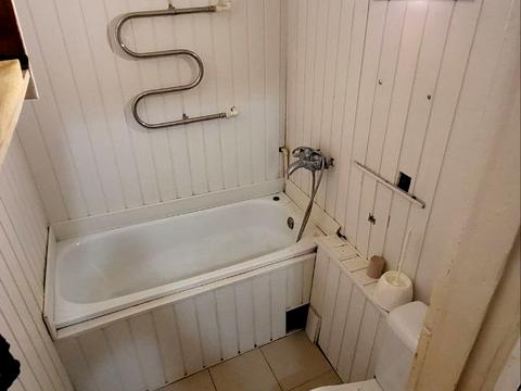 квартира за адресою Полтава, Комарницького вул., 9