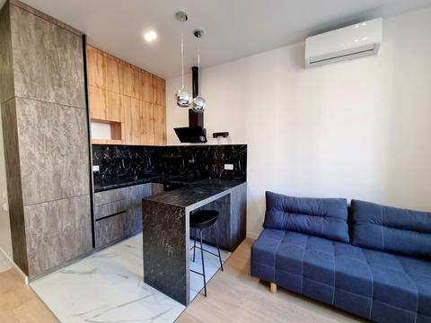 квартира за адресою Андрія Верхогляда вул. (Михайла Драгомирова), 14-А