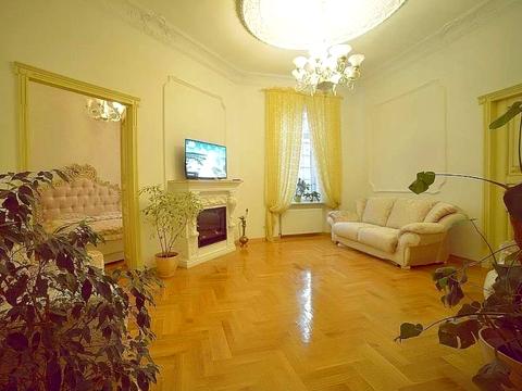 квартира за адресою Миколи Гоголя вул., 12