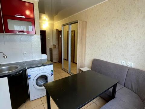 квартира за адресою Академіка Заболотного вул., 16