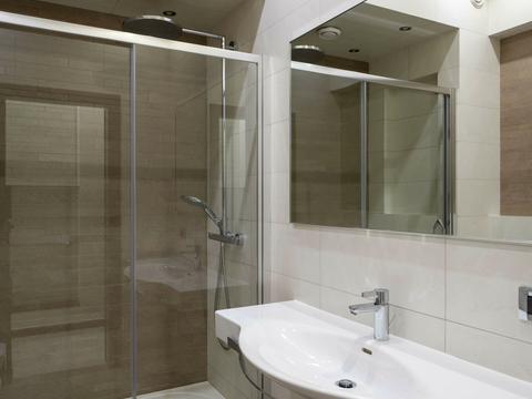 квартира за адресою Андрія Верхогляда вул. (Михайла Драгомирова), 7