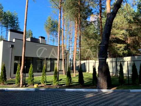 будинок за адресою Броварський