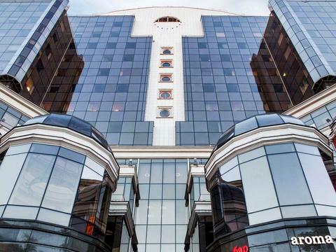 комерційна за адресою Жилянська вул., 75