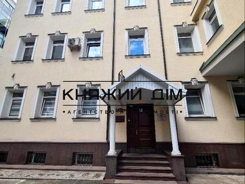 комерційна за адресою Борисоглібська вул., 15