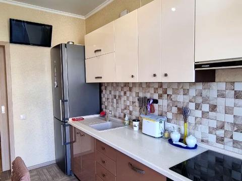 квартира за адресою Сергія Данченка вул., 8