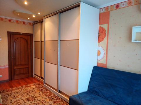 квартира за адресою Анни Ахматової вул., 37