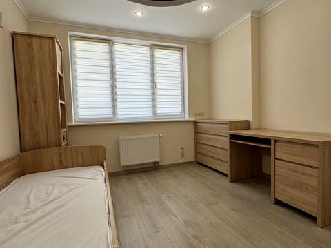 квартира за адресою Андрія Аболмасова вул. (Панельна), 4