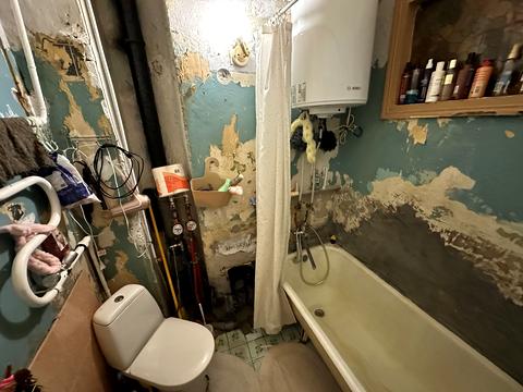 квартира за адресою Космонавтів вул., 27/3