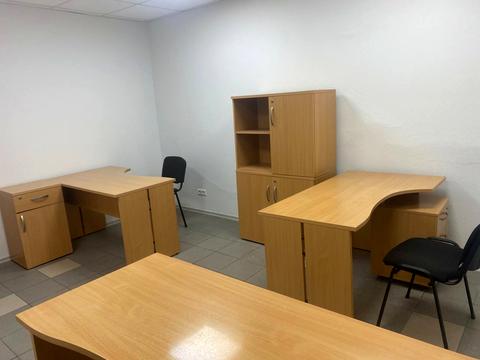 комерційна за адресою Левка Лук'яненка вул. (Маршала Тимошенка), 29-В