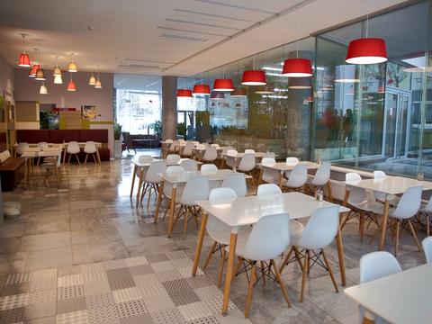 комерційна за адресою Сім'ї Прахових вул. (Гайдара), 58/10