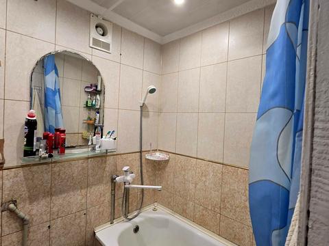 квартира за адресою В'ячеслава Чорновола вул., 5
