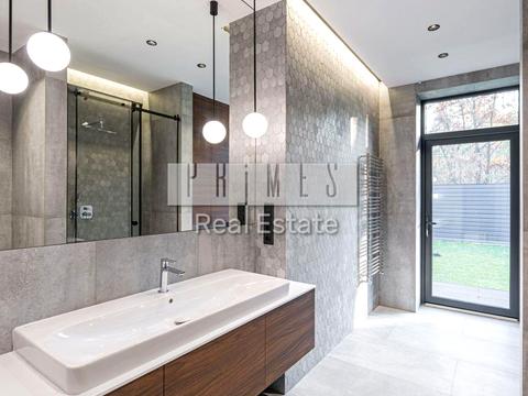 дом по адресу Апрельская ул.