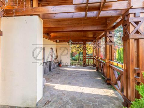 будинок за адресою Лісна