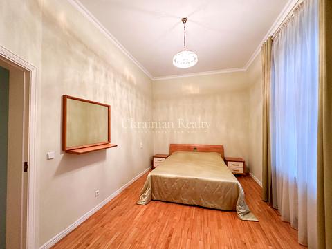 квартира за адресою Богдана Хмельницького вул., 32