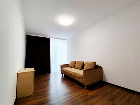 квартира за адресою Регенераторна вул., 4