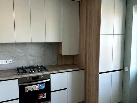 квартира за адресою Великотирновська вул., 8