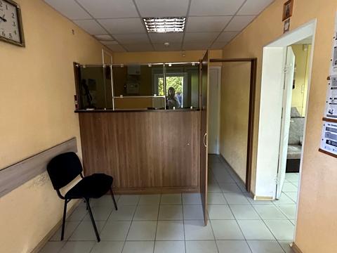 комерційна за адресою Шевченка вул., 111