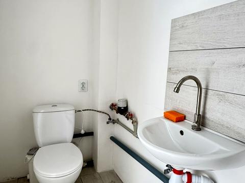 коммерческая по адресу Независимости ул., 21