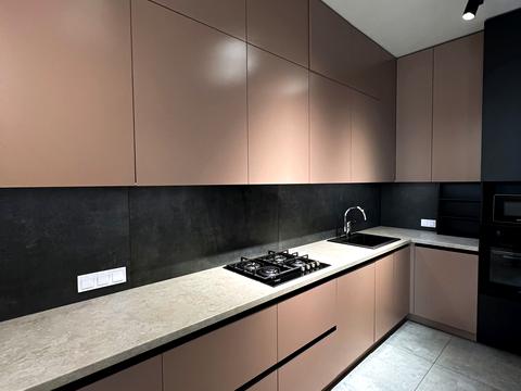 квартира за адресою Під Дубом вул. (Космонавтів), 7а